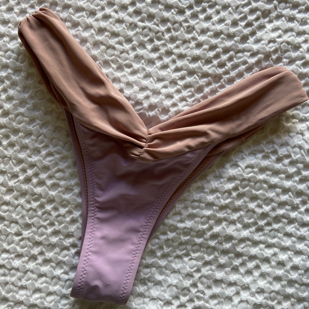 Kai Lani cheeky bottoms